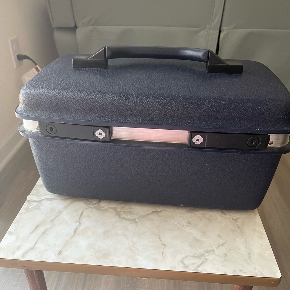 Vintage Samsonite Carrypak 11 Hard Train Case Luggage Blue w key